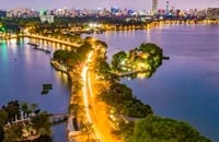 2025 drone tỏa sáng trong chương trình Hòa nhạc ánh sáng tại Hồ Tây
