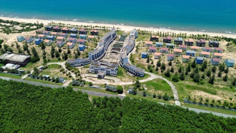 Ngân hàng rao bán khu nghỉ dưỡng 750 tỷ, siết nợ DN đại gia Bùi Đức Long