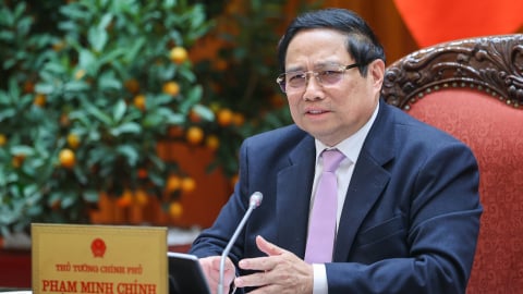 'Khẩn trương ký hợp đồng nhập khí LNG, mua máy bay từ Mỹ trong tháng 5'