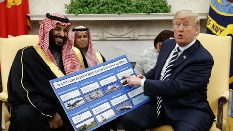 TT Trump tính bán hơn 100 tỷ USD vũ khí cho Saudi Arabia