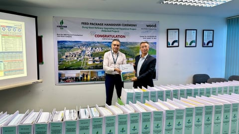 BSR nhận bàn giao Hồ sơ thiết kế FEED Dự án Nâng cấp mở rộng NMLD Dung Quất