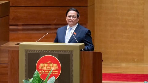 Thủ tướng: 'Ưu tiên đầu tư y tế, hướng tới miễn viện phí toàn dân'