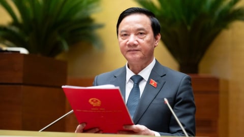 Đề nghị Quốc hội quyết việc sửa đổi, bổ sung một số điều của Hiến pháp năm 2013