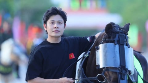 Sở hữu bản hit 3 tỷ view, nhạc sĩ Nguyễn Văn Chung kinh doanh thế nào?