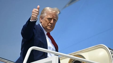 Qatar tặng Tổng thống Trump 'cung điện trên không' 400 triệu USD