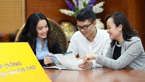 Bảo hiểm nhân thọ: Cắt giảm chi phí, tăng quyền lợi cho khách