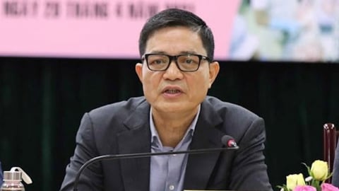 Bắt nguyên Cục trưởng Nguyễn Thanh Phong: Thế nào là tiền ‘cảm ơn’ và ‘hối lộ’?