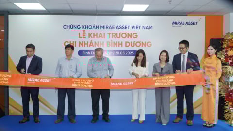 Chứng khoán Mirae Asset khai trương chi nhánh Bình Dương 