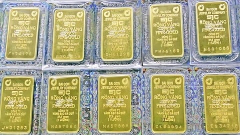 Giá vàng miếng SJC giảm từng giờ, 'bốc hơi' cả triệu đồng trong phiên sáng