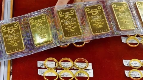 Giá vàng miếng SJC 'quay đầu' giảm mạnh