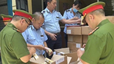 Phát hiện hơn 5.000 lọ mỹ phẩm dưỡng da nhập lậu tại Công ty Ngân Korea