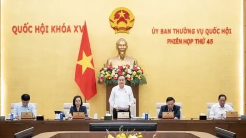 Thường vụ Quốc hội xem xét đề án sáp nhập tỉnh, thông qua sáp nhập xã