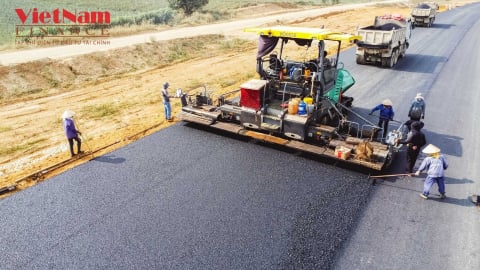 Thêm 'đại gia' giao thông Việt xin tự bỏ vốn mở rộng cao tốc Bắc - Nam