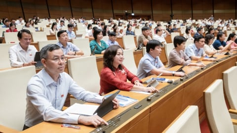 Công chức, viên chức không được thành lập, góp vốn và quản lý doanh nghiệp