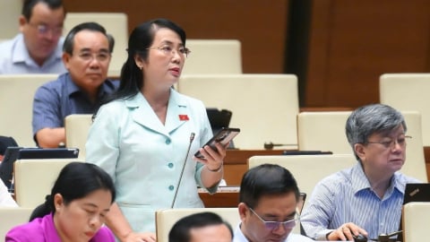 'Dân kêu trời vì có tiền mà không sử dụng được'