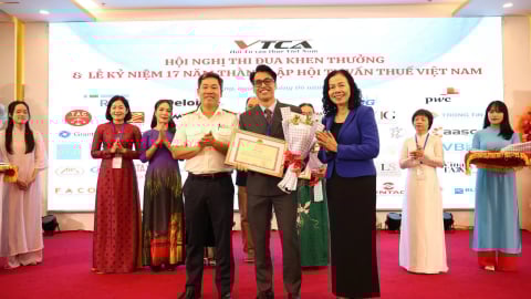 Trọng Tín giành được 2 kỷ lục về thuế và 5 bằng khen của Bộ Tài chính