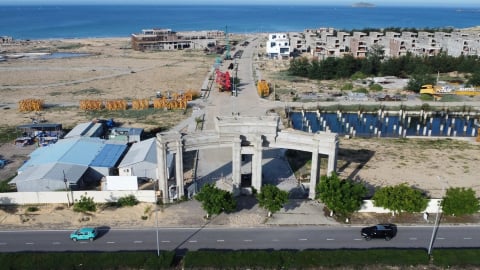 Khu nghỉ dưỡng ven biển 13.000 tỷ 'đắp chiếu' sau nhiều năm dang dở