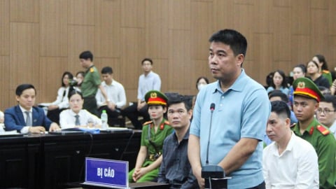 Nguyễn Văn Hậu ‘mừng đến phát khóc’ khi được Phúc Sơn nộp 768 tỷ khắc phục hậu quả