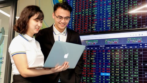 Cổ phiếu 'vua' đưa TTCK trở lại vùng đỉnh lịch sử