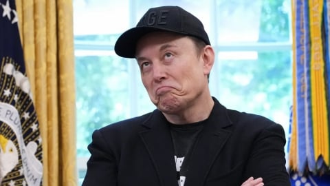 Tesla gặp nguy, 'phép thuật' của Elon Musk đã hết nhiệm màu?
