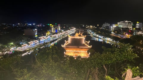 Đêm không ngủ ở phố cổ Hoa Lư
