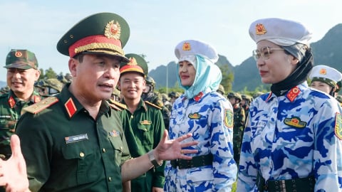 Lãnh đạo Tổng cục Chính trị thăm, động viên lực lượng luyện tập diễu binh kỷ niệm Quốc khánh 2/9