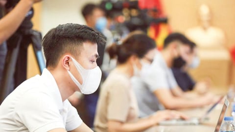 Từ phóng viên y tế đến nhà báo kinh tế