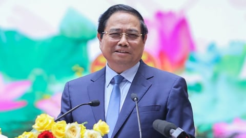 Thủ tướng: 'Xây nhà 20 tầng phải đi xin cấp phép, không tiêu cực mới lạ'