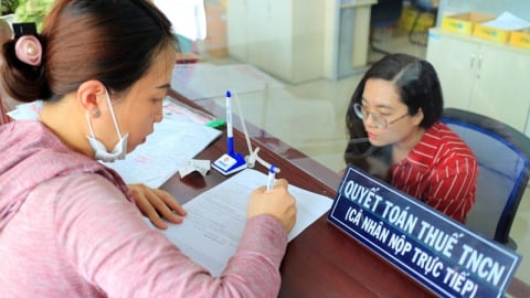 Thuế TNCN tới 35%: 'Thu nhập cao nhưng khó giàu, người giỏi mất động lực làm việc'
