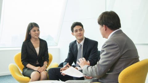 Khoảng trống và giải pháp chiến lược phát huy tiềm năng nguồn nhân lực tư vấn TCCN và QLGS tại Việt Nam