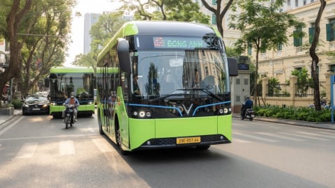 Hà Nội hướng dẫn người dân đăng ký nhận thẻ xe buýt miễn phí gắn chip