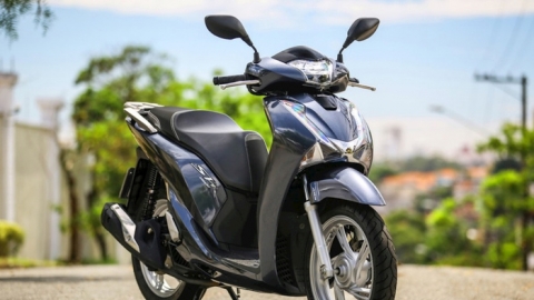 Bảng giá xe Honda SH tháng 9/2020: Honda SH 300i tăng giá 12 triệu đồng