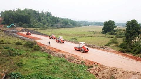 Cao tốc Vân Đồn – Móng Cái hơn 10.000 tỷ đồng: Nâng tốc độ tối đa, vướng giải phóng mặt bằng