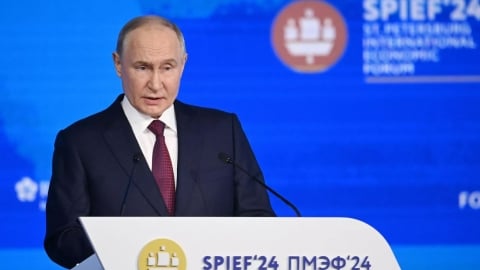 TT Putin: Kinh tế Nga phát triển nhanh hơn các cường quốc toàn cầu 