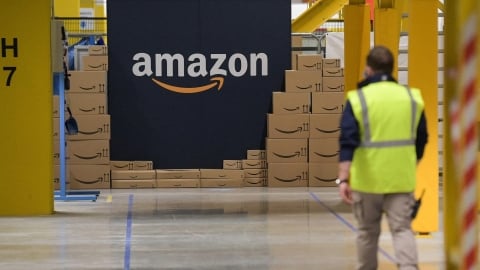 Amazon lần đầu tiên đạt vốn hóa 2.000 tỷ USD nhờ cơn sốt AI