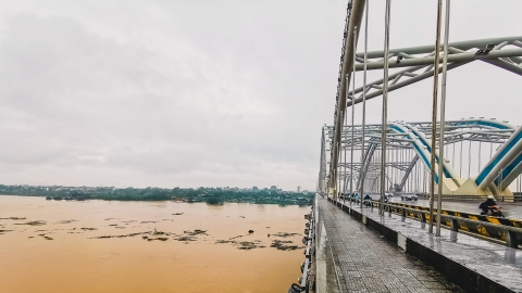 Lũ sông Hồng uy hiếp Hà Nội: Sẵn sàng phương án sơ tán dân