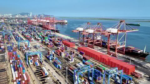 Trung Quốc sắp đạt thặng dư thương mại kỷ lục 1.000 tỷ USD, ông Trump sẽ ‘xuống tay’?