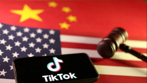 Người dùng TikTok tại Mỹ tuyệt vọng khi Bytedance 'giương cờ trắng'