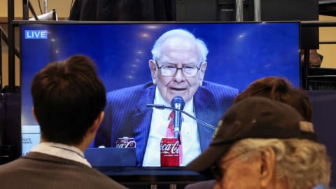 Tuổi 94, tỷ phú Warren Buffett chính thức ‘nghỉ hưu’: Kết thúc một kỷ nguyên đầu tư vĩ đại