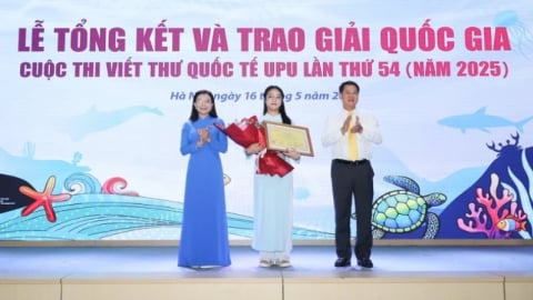 Nữ sinh Đà Nẵng đạt giải Nhất cuộc thi viết thư UPU Quốc tế lần 54