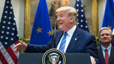 TT Trump tuyên bố chiến thắng trước EU trong 'cuộc chiến' thuế quan 50%