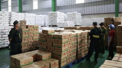 Chế hàng trăn tấn dầu ăn, mì chính giả, Giám đốc Công ty  Famimoto đối mặt án tù
