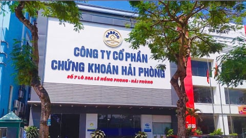 Chứng khoán Hải Phòng: 3 cổ đông lớn 'tháo chạy' trước đề xuất tăng vốn