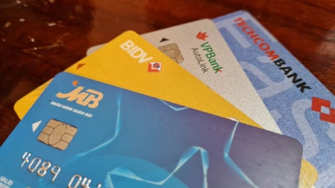 Ngừng giao dịch thẻ ATM từ: Cách chuyển đổi và lưu ý lừa đảo