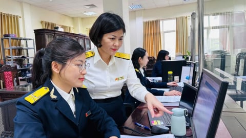 Hơn 4.500 công chức ngành thuế xin nghỉ việc