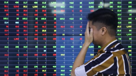 Một công ty chứng khoán bị đình chỉ hoạt động môi giới 2 tháng, phạt 745 triệu đồng
