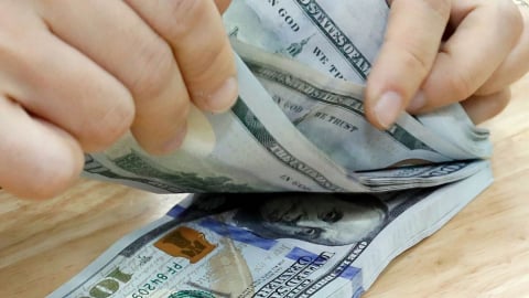 Giá USD ngân hàng lập đỉnh cao chưa từng có