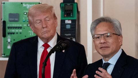 Được TT Trump ca ngợi, Nvidia vẫn mất 8 tỷ USD vì chính sách thuế Mỹ