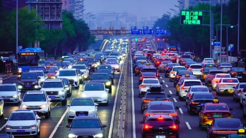 Trung Quốc và cuộc 'trường chinh' 40 năm khai tử xe xăng