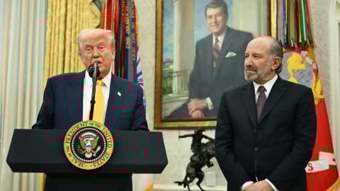 Hai tuần sinh tử trong ‘ván cờ thuế quan’ của TT Trump